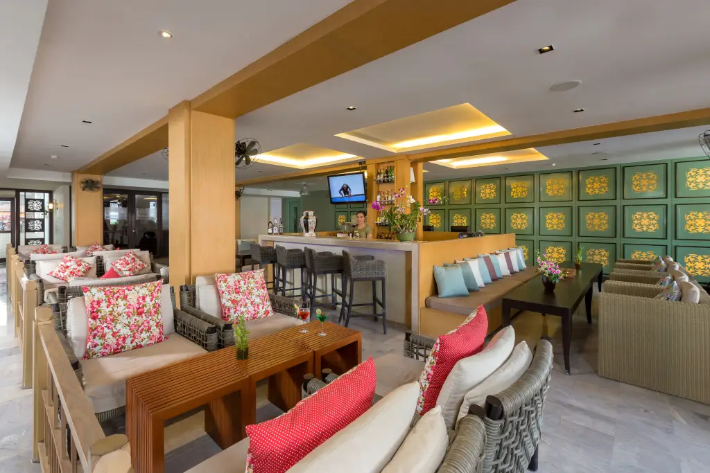Пхукет: Sawaddi Patong Resort & Spa by Tolani