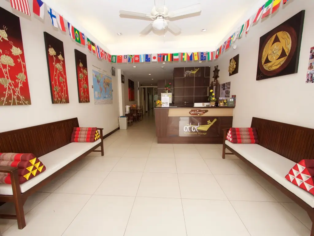 Кату: Patong Voyage Place