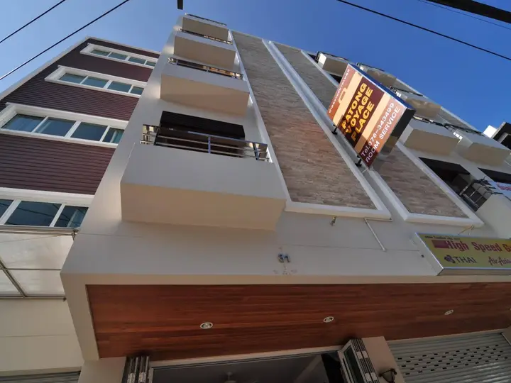 Кату: Patong Voyage Place