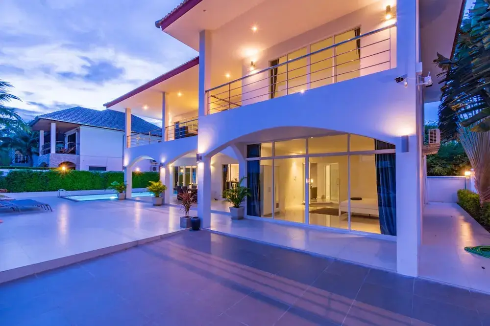 Хуахин: Modern 4 Bedrooms Pool Villa - VY