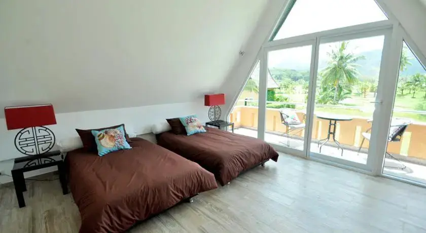 Ко Чанг: White Dragon Sea View Villa