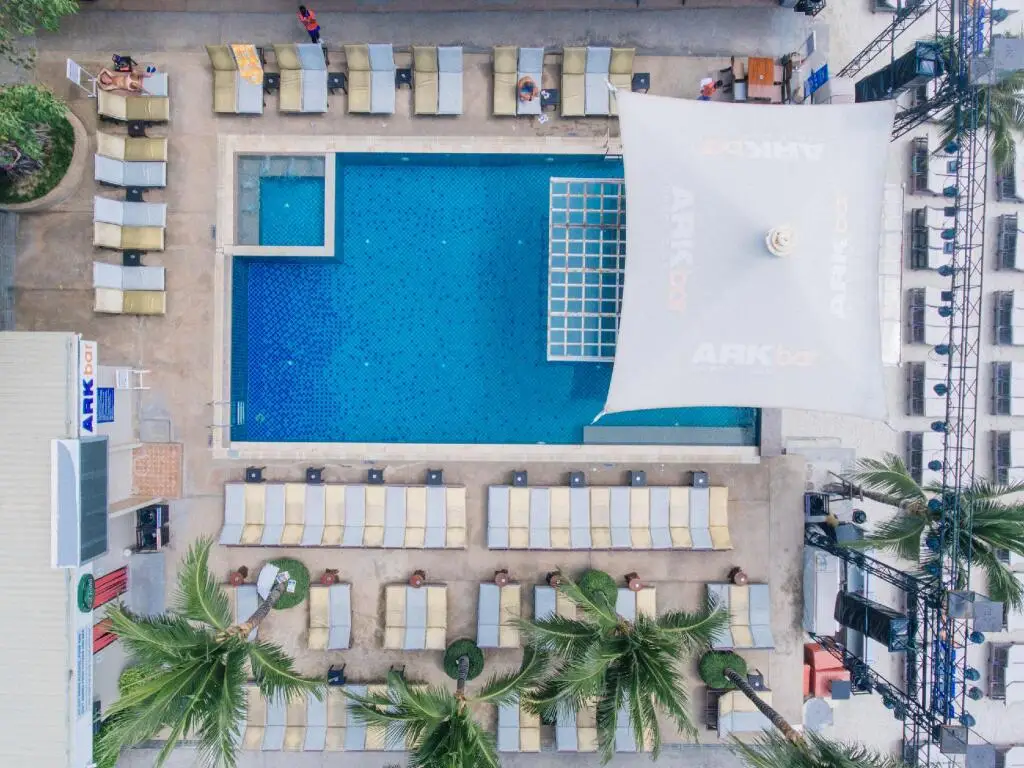 Самуи: Ark Bar Beach Resort