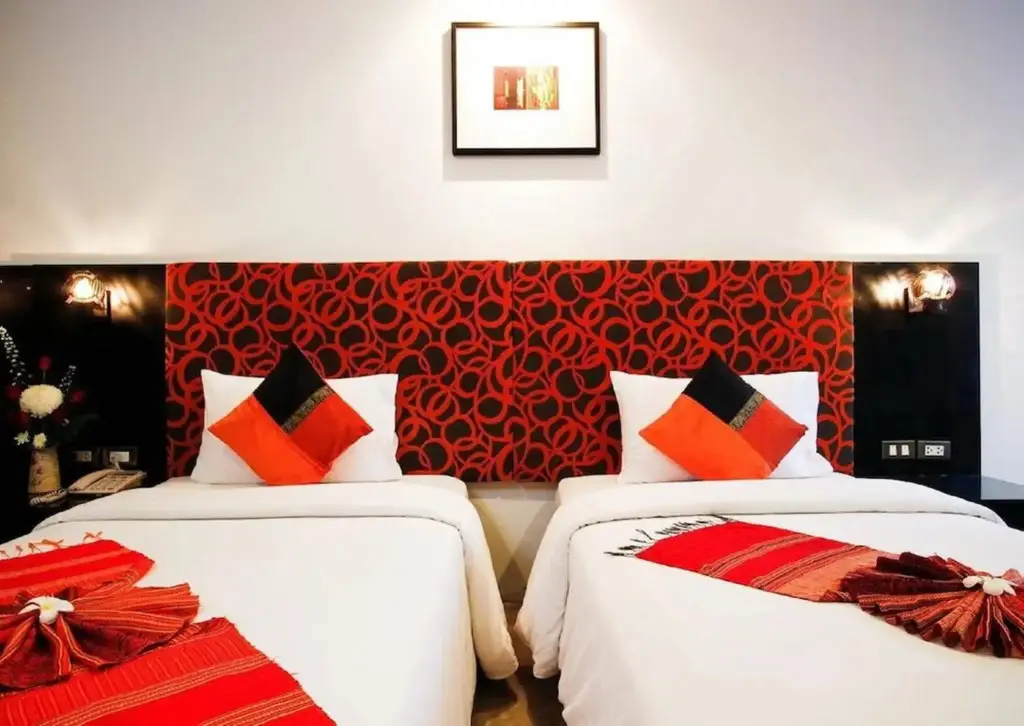 Пхукет: The Yorkshire Hotel