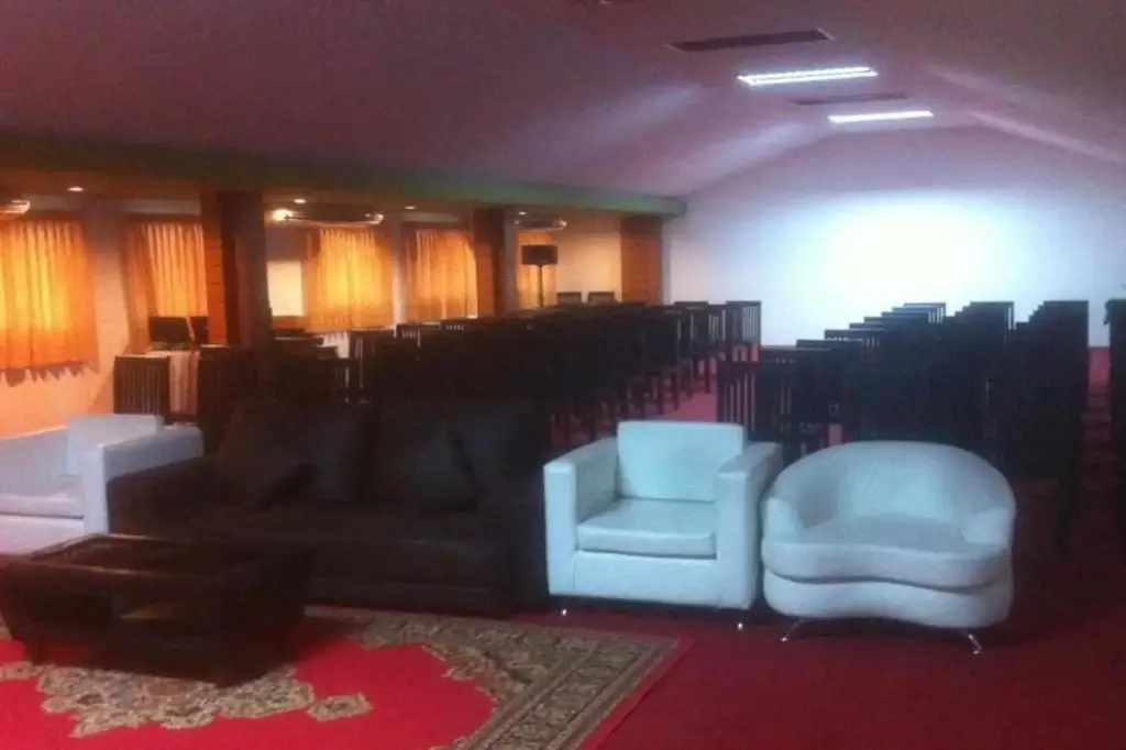 Накхонситхаммарат: Ravadee Hotel