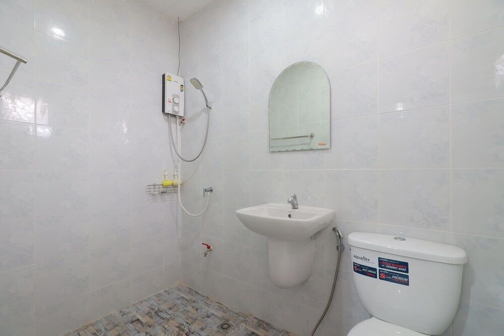 Лампхун: OYO 553 Kongsup Resort