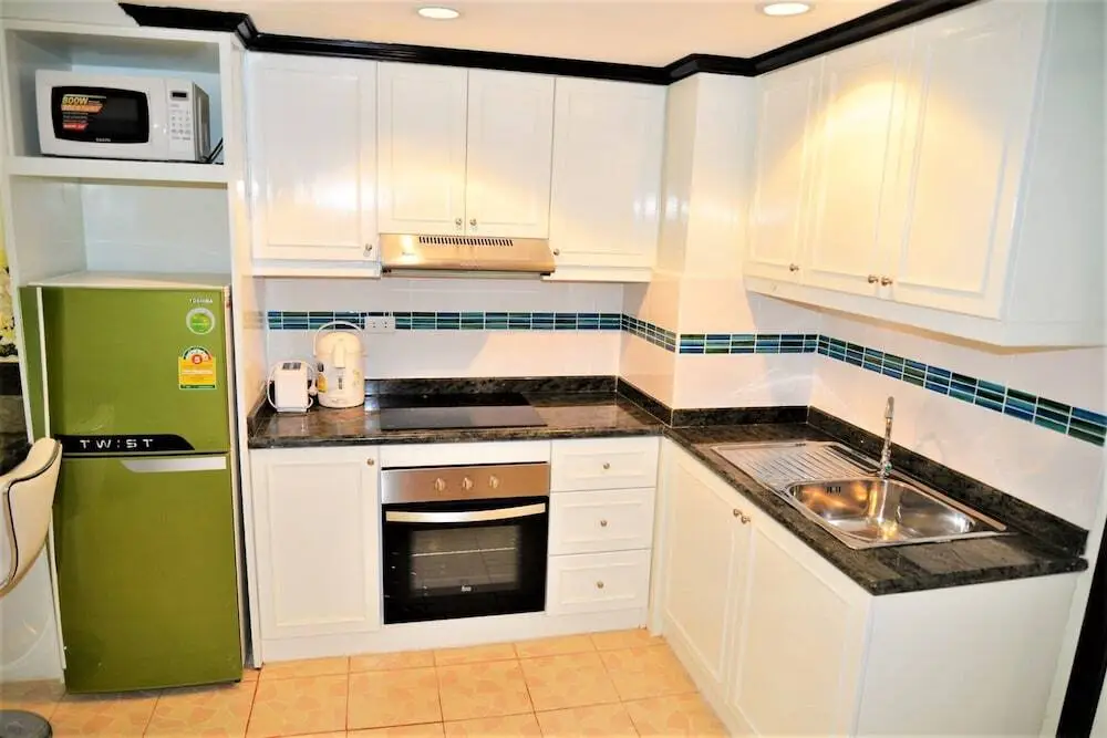 Паттайя: Sleek 1 bed Condo Jomtien
