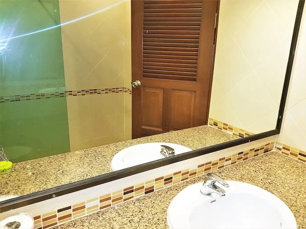 Thepthip Mansion Pattaya 5th Floor Studio Apartment — фото 1