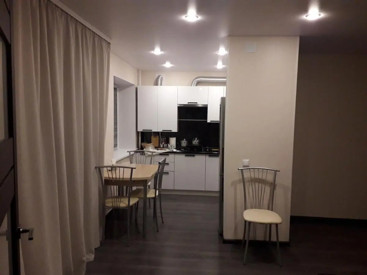 Великий Новгород: Apartment on Meretskova-Volosova