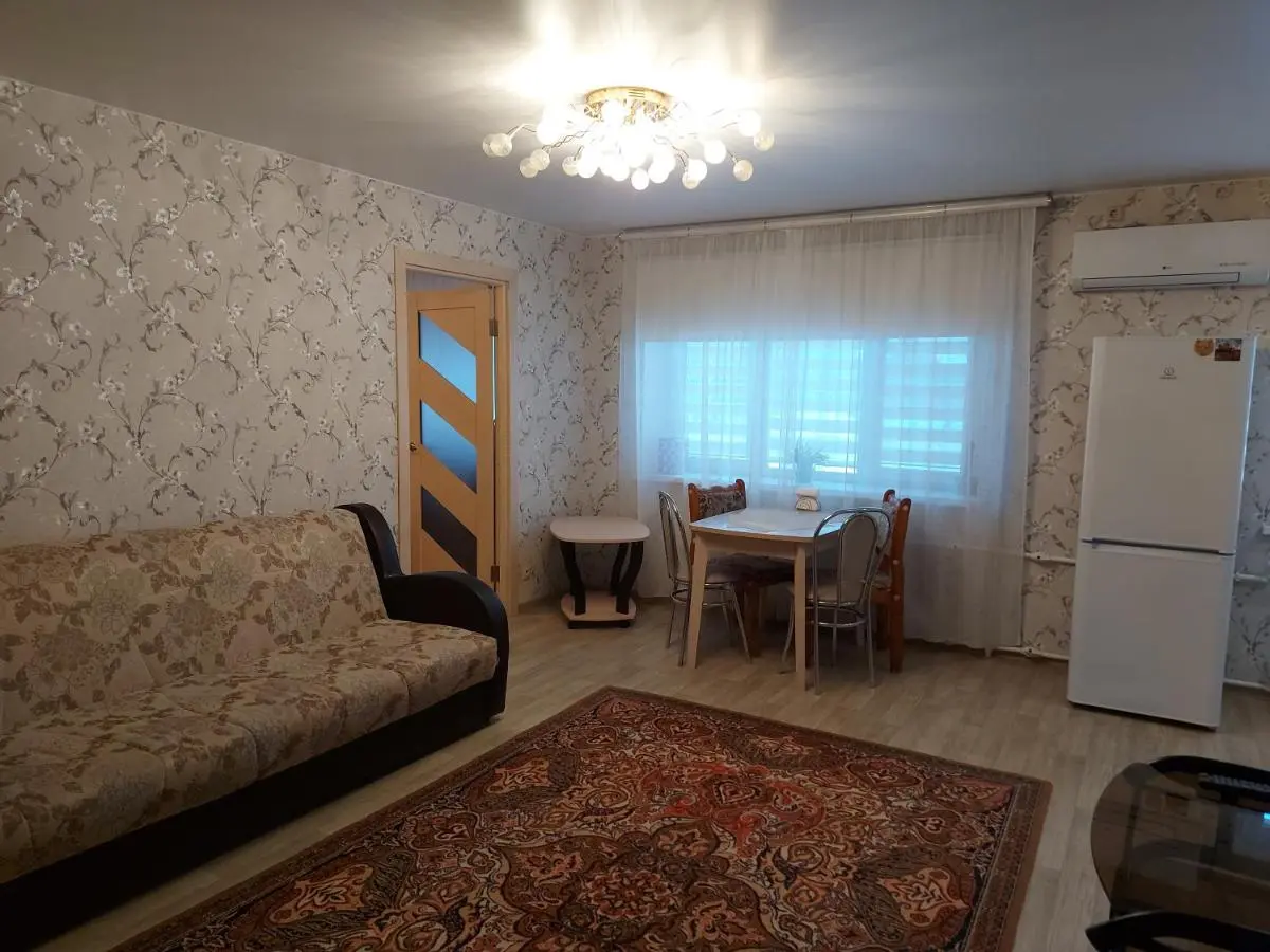 Великий Новгород: Apartment On Meretskova-Volosova