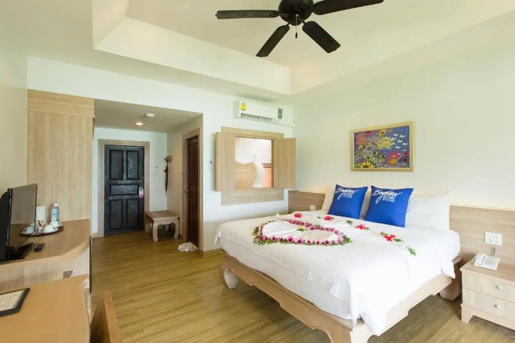 Пхи-Пхи-Дон: Отель Bay View Resort and Premier Resort