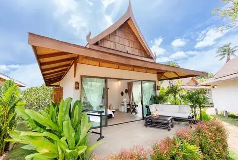 Курортный отель Lanta Palace Beach Resort and Spa — фото 1