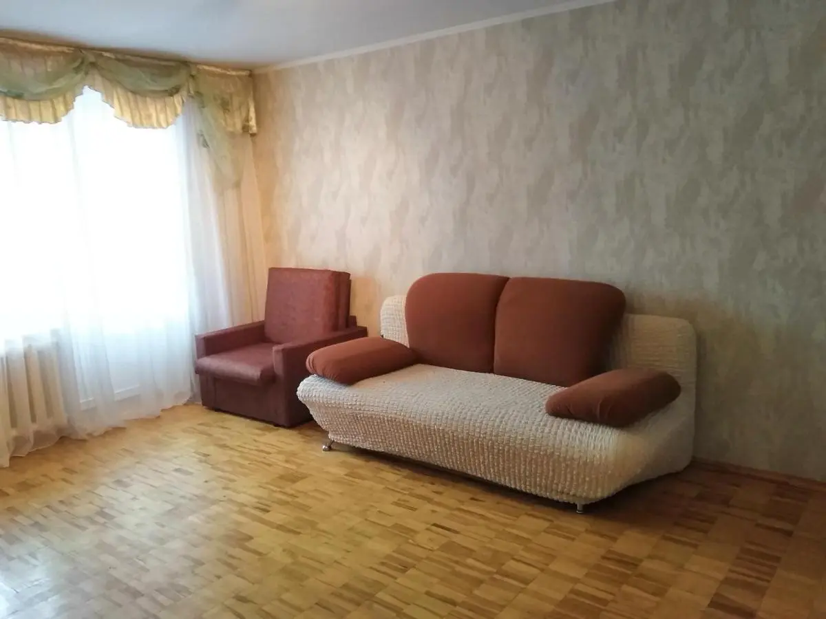 Великий Новгород: Apartment on Parkovaya street