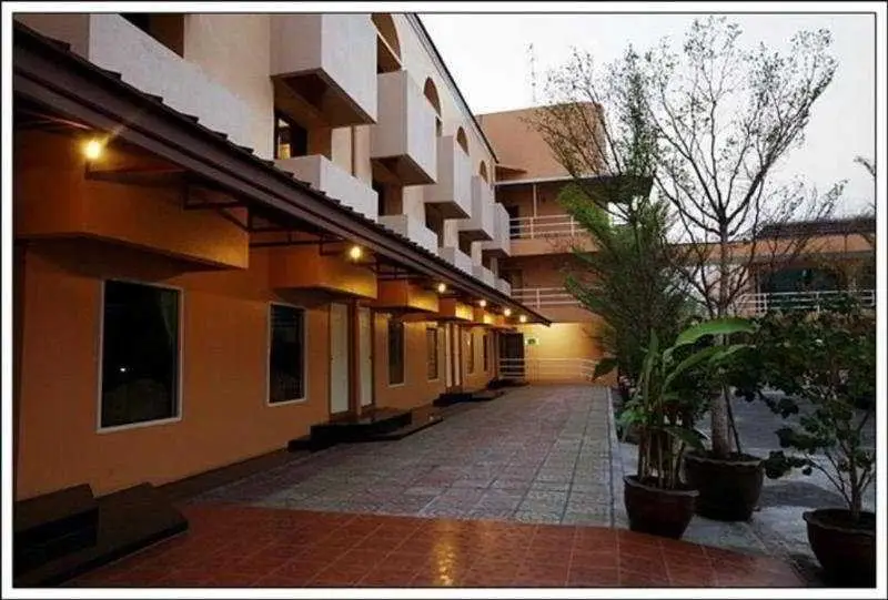 Бангкок: Rest at Ratchada Hotel