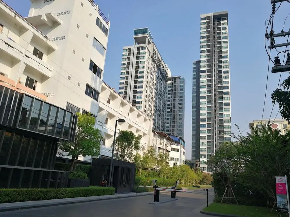 Паттайя: A Luxury 2 Bedrooms The Base Downtown