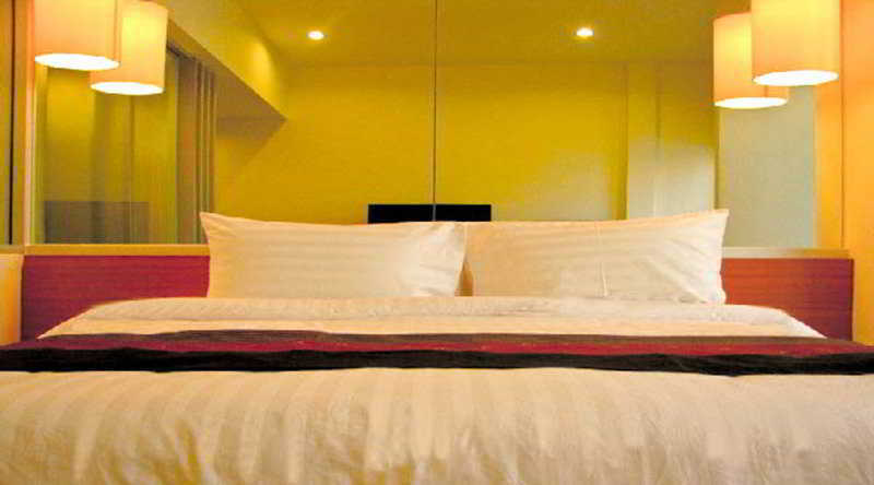 Кату: Sleep With Me Serviced Apartment