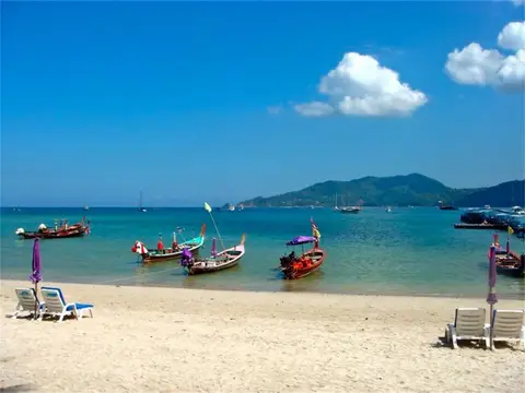 Bliss Patong 3 Bedrooms Sea View — фото 1
