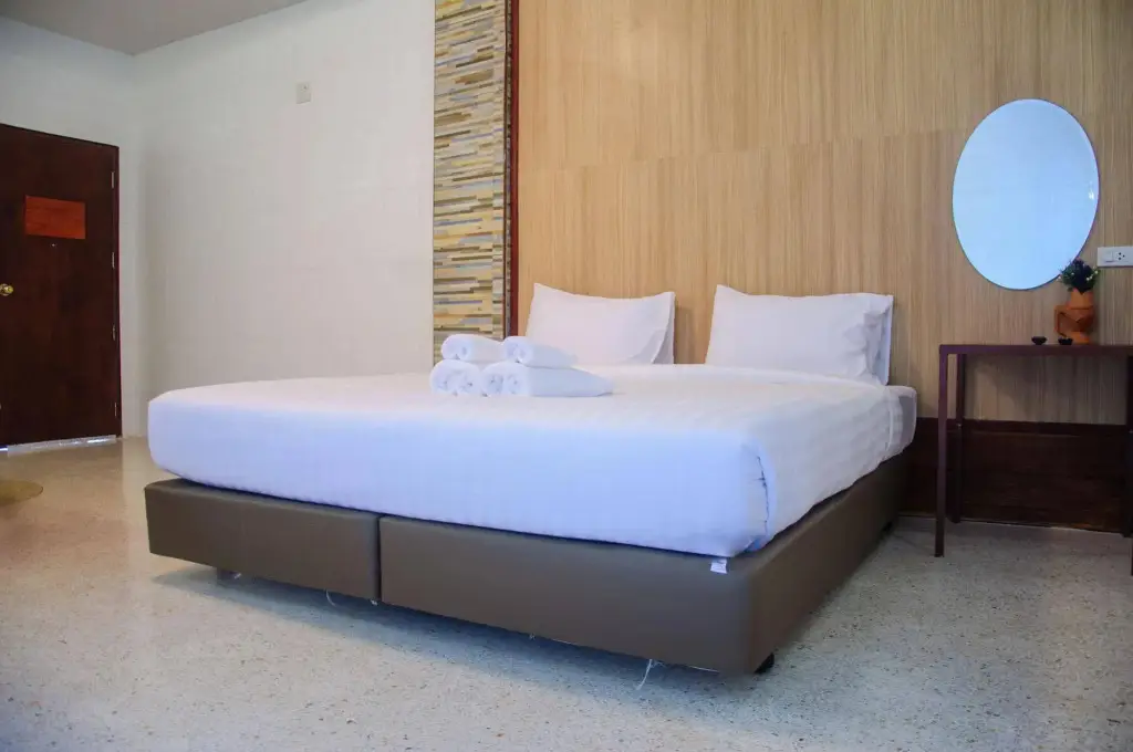 Чумпхон: Salathai Chumphon
