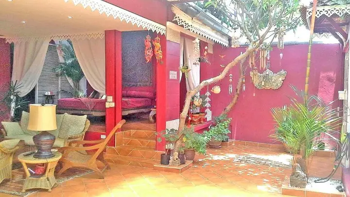 Паттайя: 3BR Thai Style Home