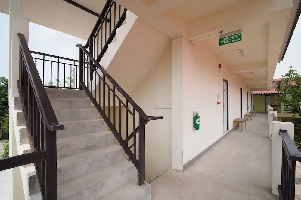 Паттайя: Oyo 852 Pineapple Hotel Pattaya