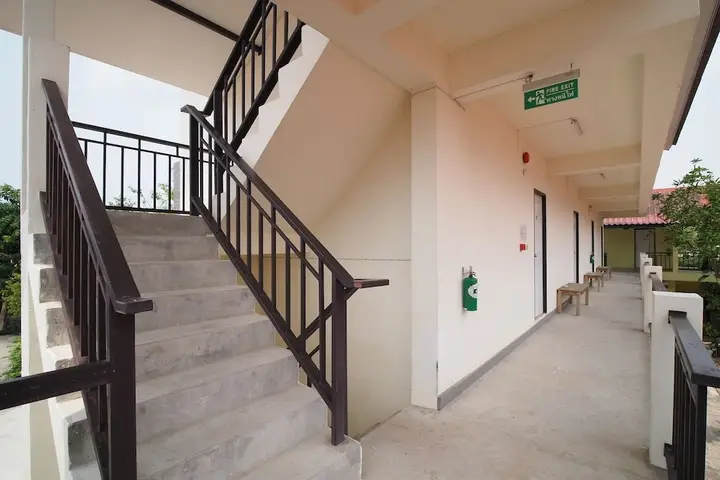 Паттайя: Oyo 852 Pineapple Hotel Pattaya