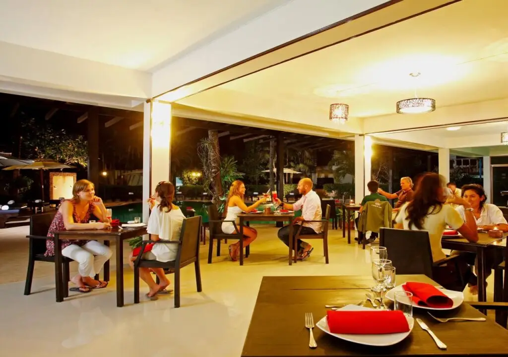 Пхукет: Bamboo Beach Hotel & Spa