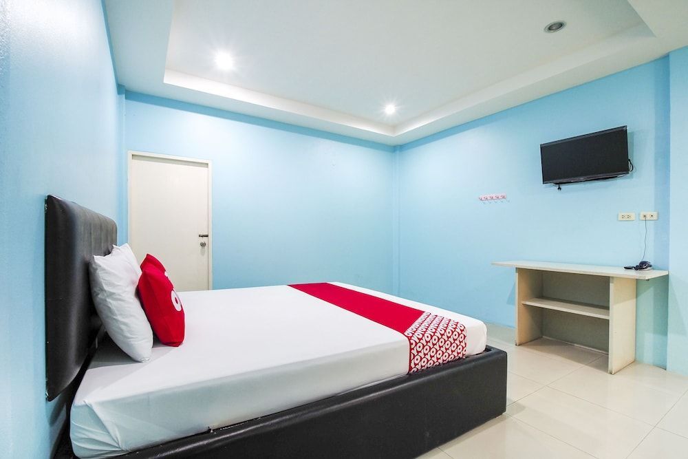 Чонбури: OYO 622 Sixsense Hotel (Vaccinated Staff)