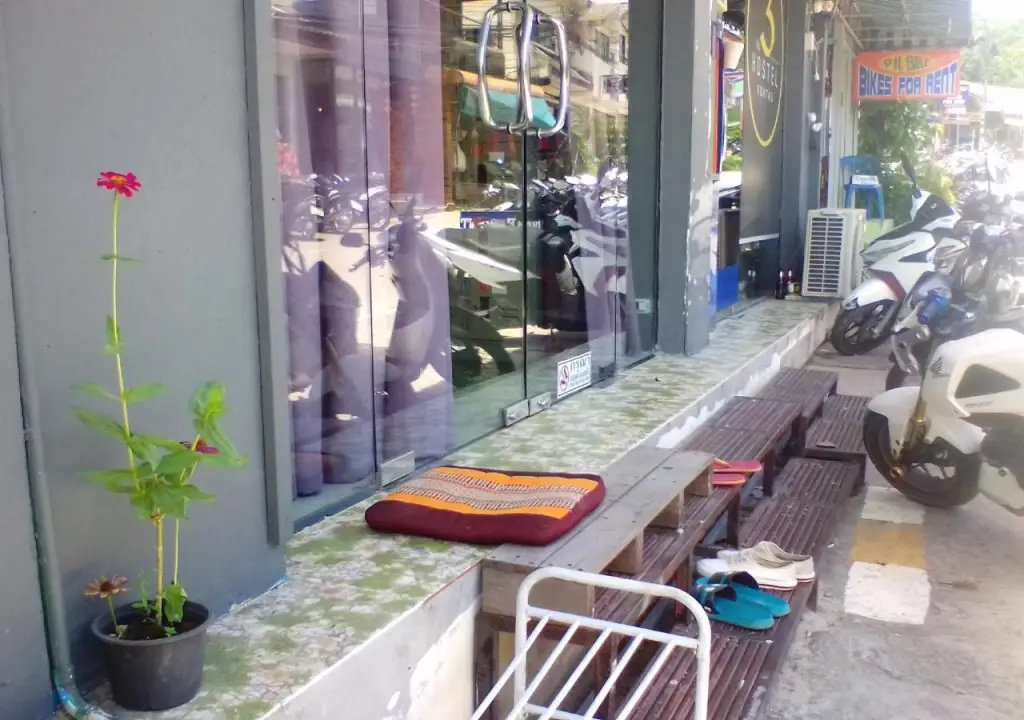 Остров Тау: Number 3 Hostel Kohtao
