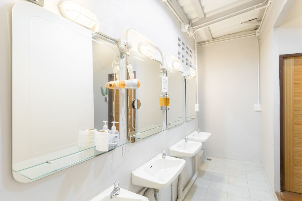 Бангкок: Lemon Siam Hostel