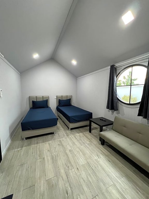 Кхлонг-Луанг: Chics Resort ชิคส์รีสอร์ท