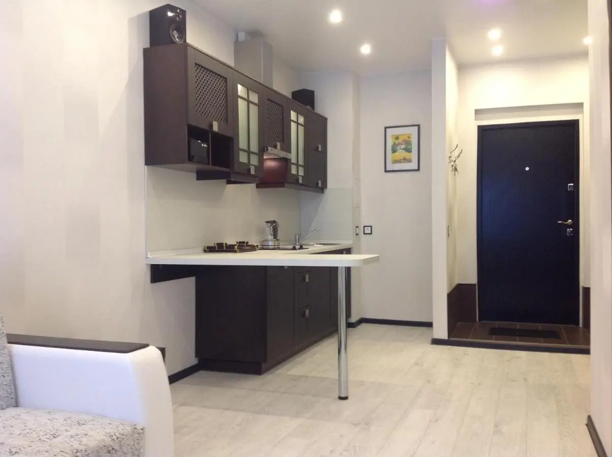 Великий Новгород: Phan Thiet Apartments однокомнатные апартаменты с отдельной спальней