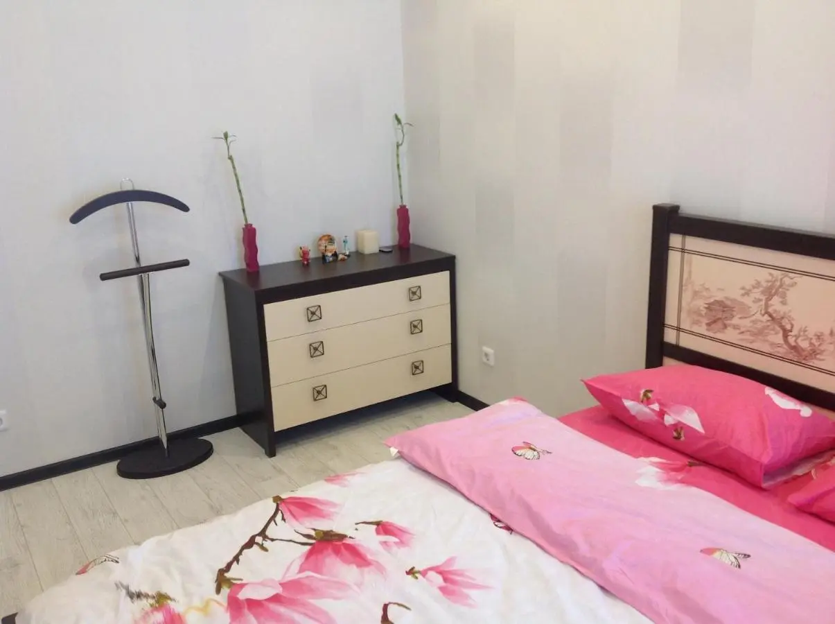 Великий Новгород: Phan Thiet Apartments однокомнатные апартаменты с отдельной спальней