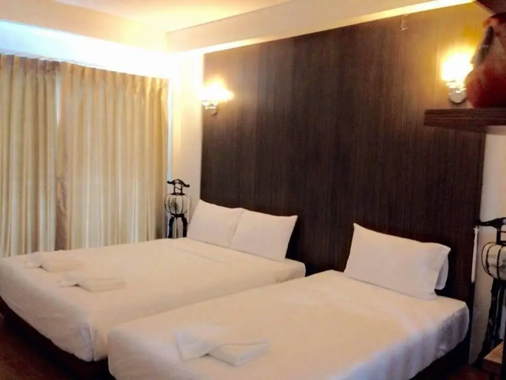 Лем Синг: Oyo 816 The Pride Hotel At Leamsing