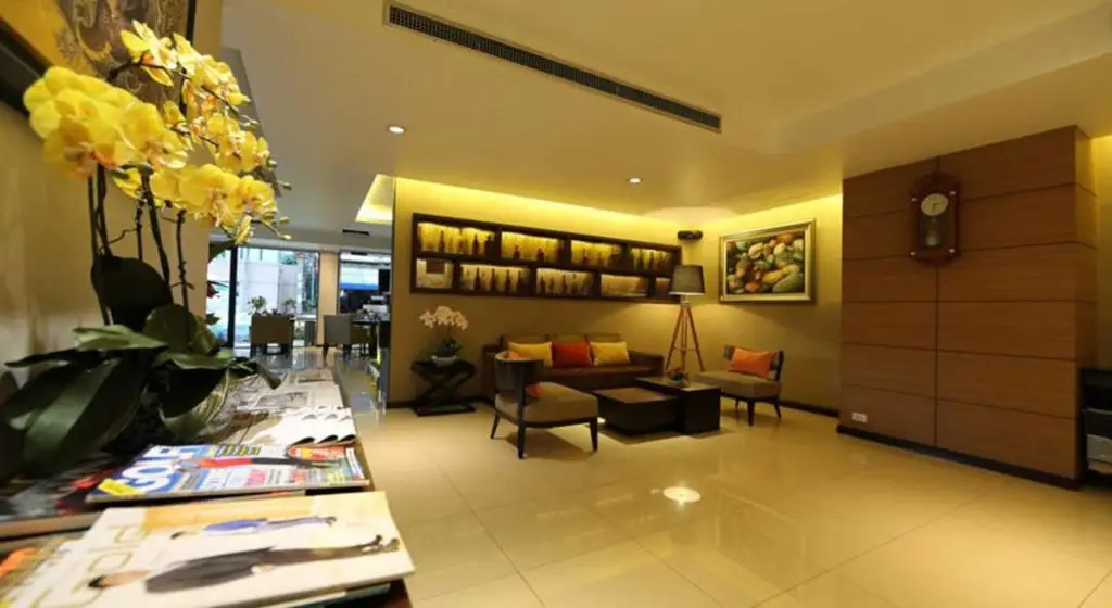 Бангкок: The Dawin Hotel