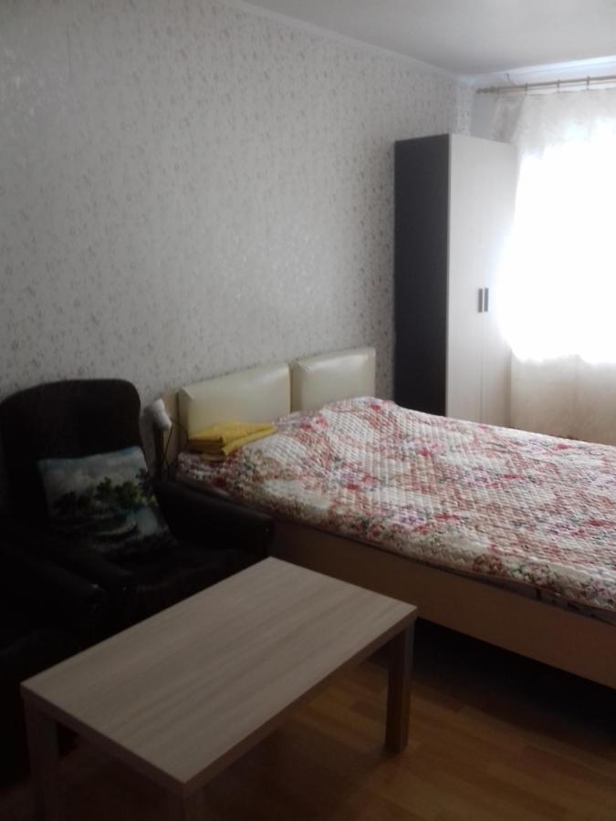 Великий Новгород: Timura Frunze-Olovyanka Apartment