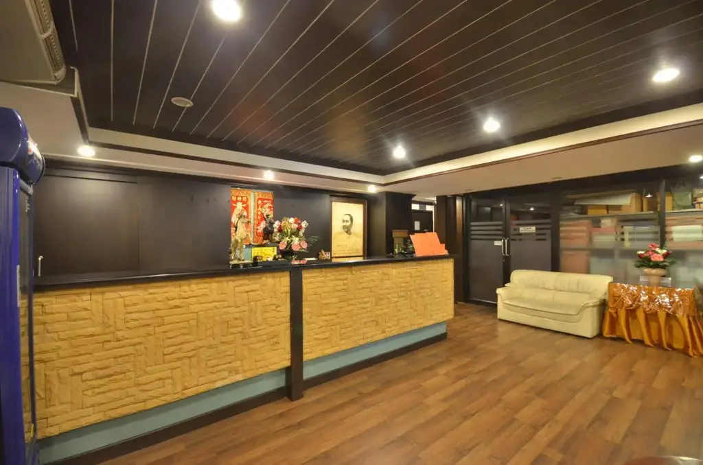 Бангкок: The Heritage Sathorn Suite Hotel