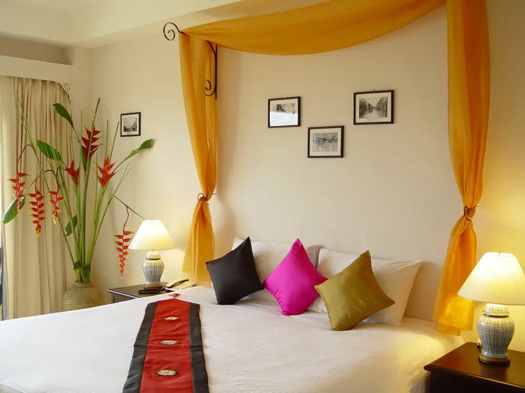 Пхукет: Курортный отель The Old Phuket - Karon Beach Resort
