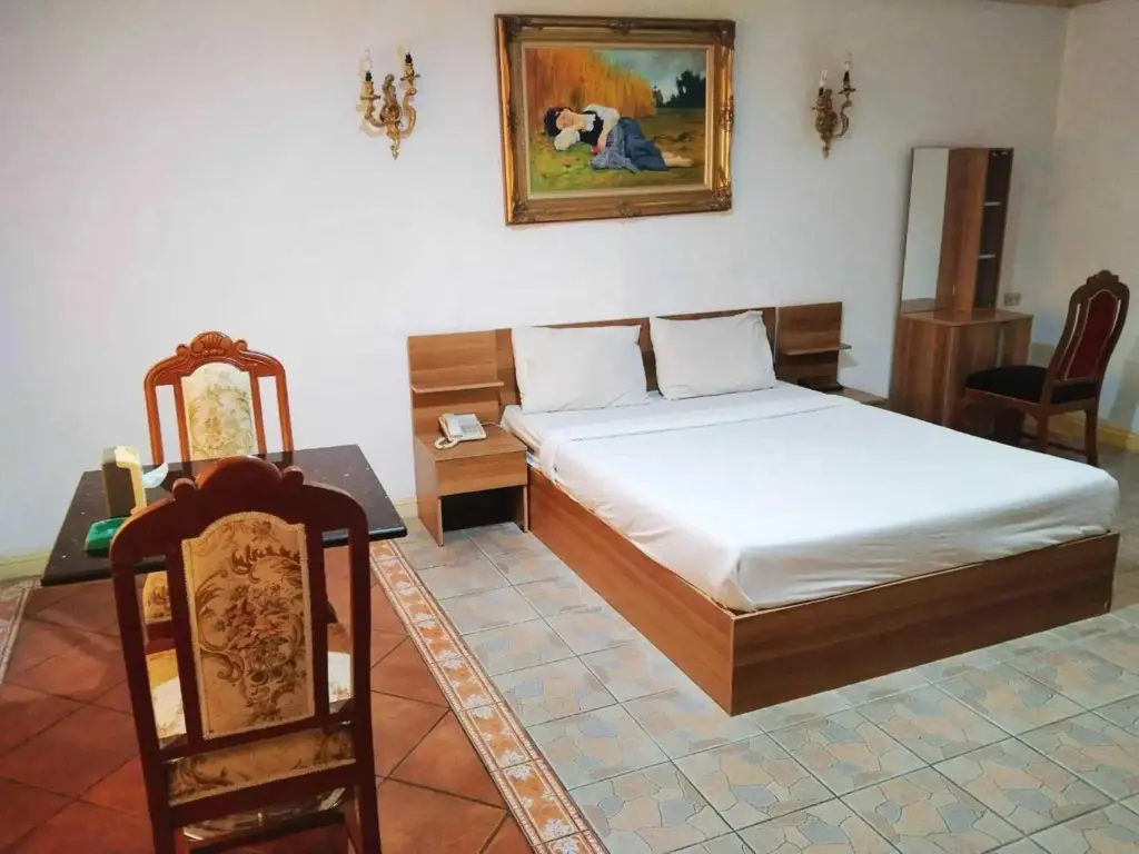 Банг-Яй: 13 Coins Hotel Bang Yai