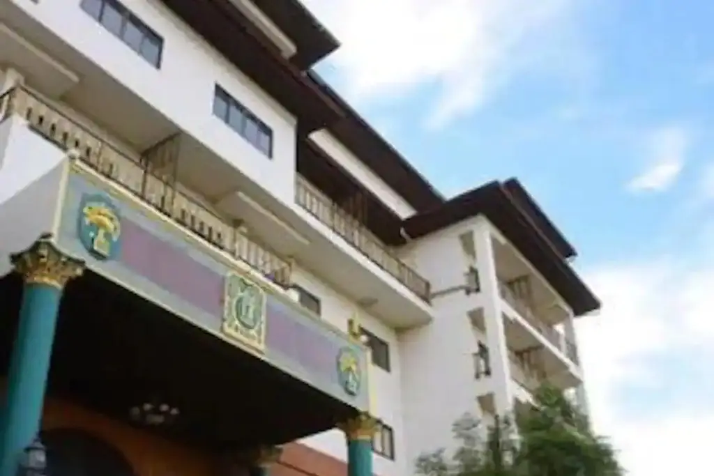 Банг-Яй: 13 Coins Hotel Bang Yai