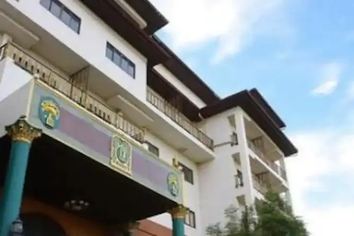Банг-Яй: 13 Coins Hotel Bang Yai