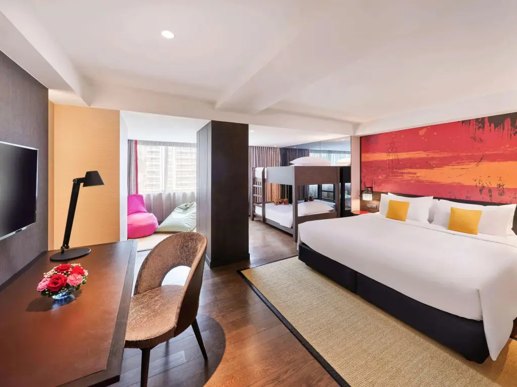Бангкок: Отель Mercure Bangkok Sukhumvit 11