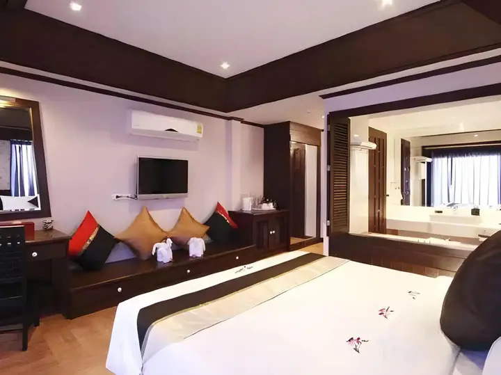 Пхукет: Отель Rayaburi Hotel Patong
