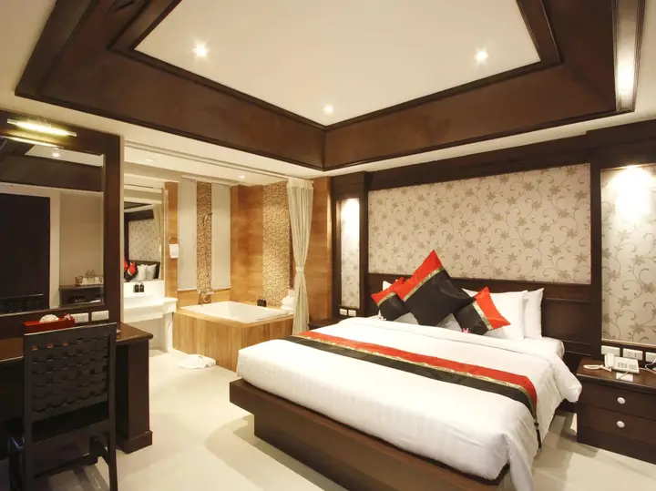 Пхукет: Отель Rayaburi Hotel Patong