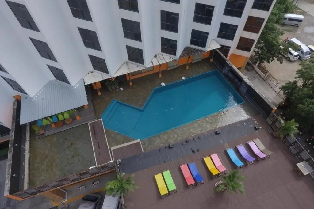 Паттайя: The Seasons Pattaya
