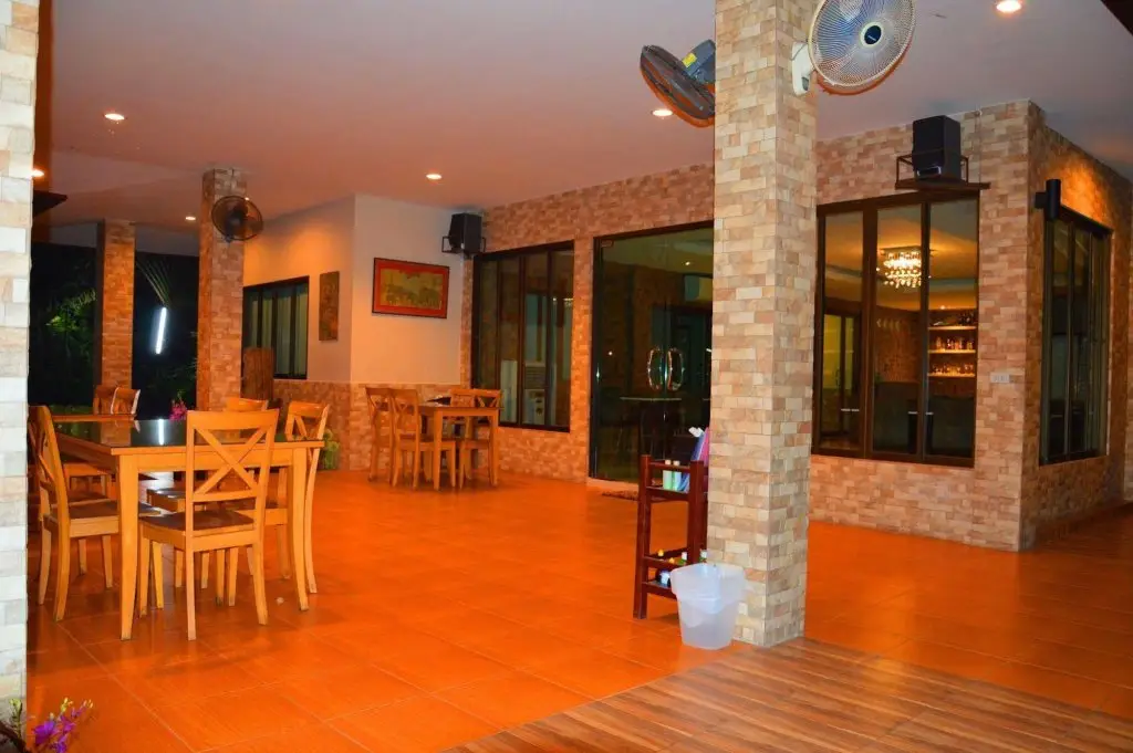 Бангкок: Silver Gold Garden Suvarnabhumi Airport Hotel