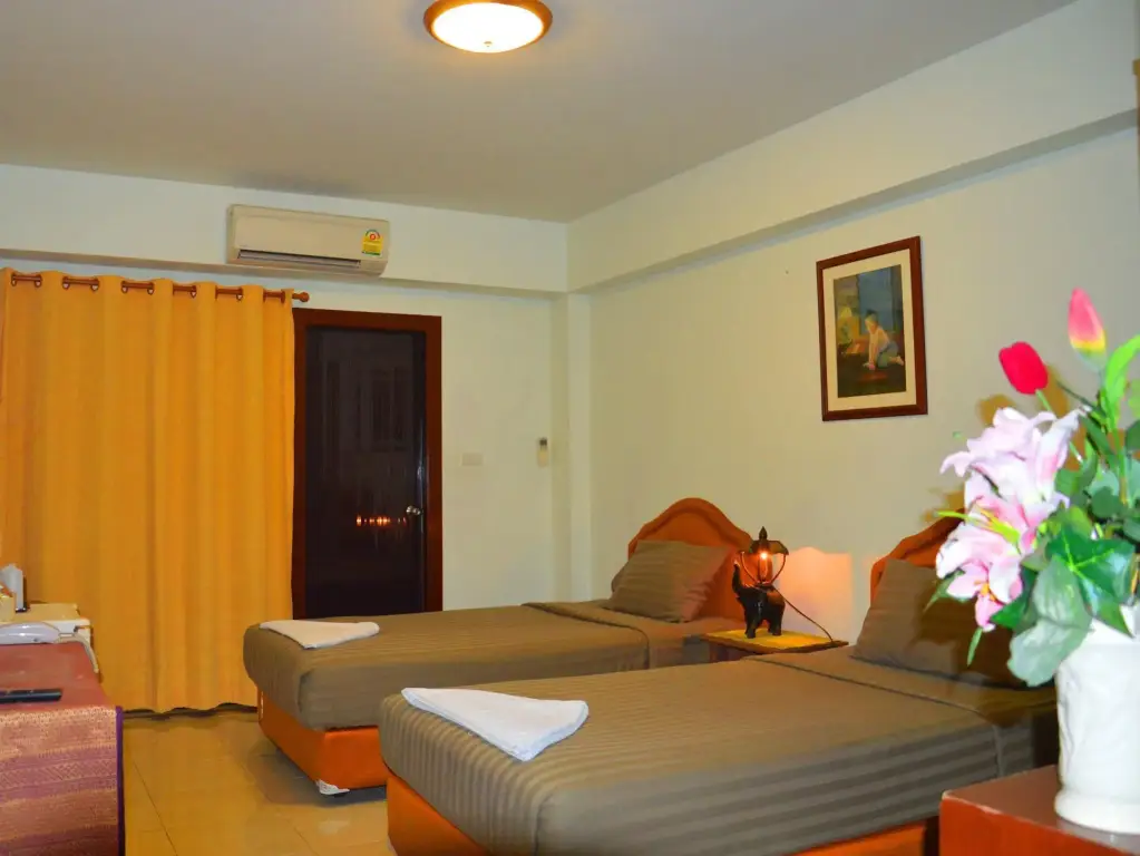 Бангкок: Silver Gold Garden Suvarnabhumi Airport Hotel