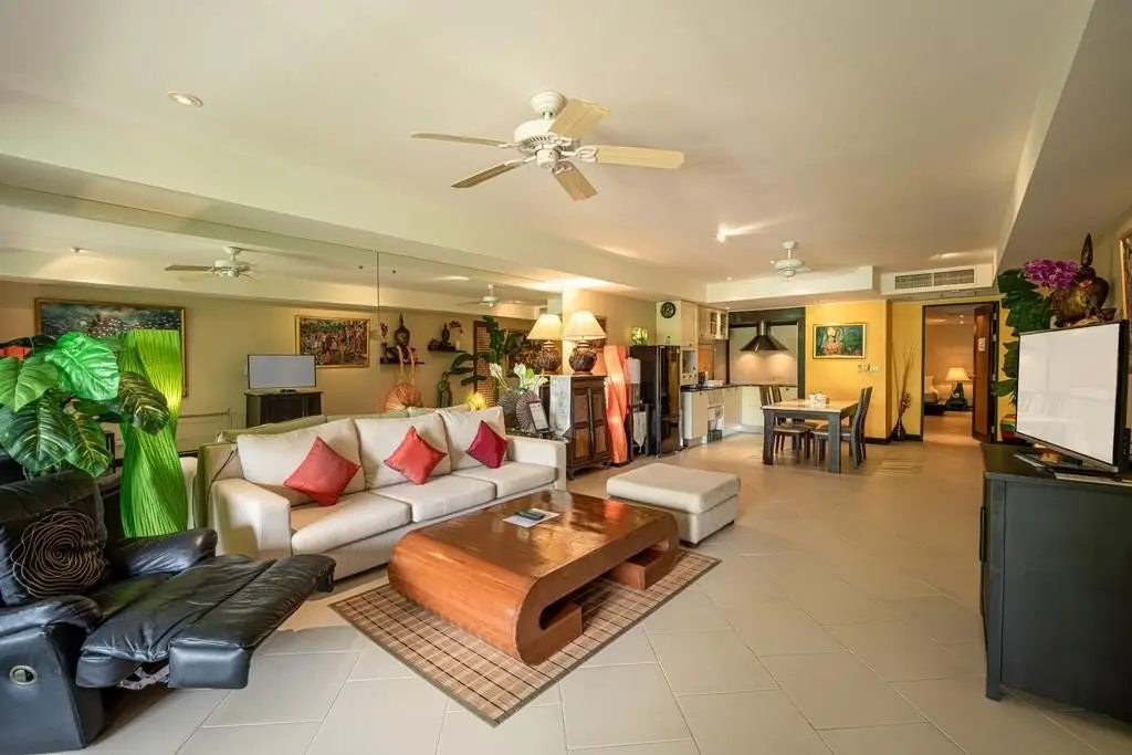Пхукет: Aspasia Phuket