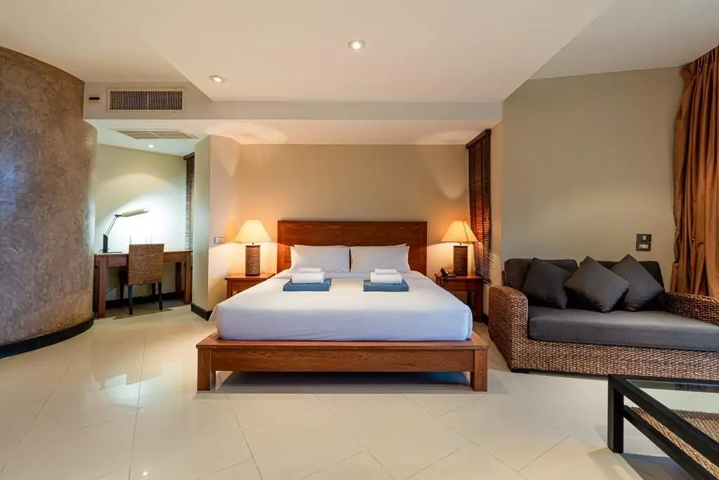 Пхукет: Aspasia Phuket