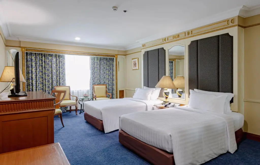 Бангкок: Golden Tulip Sovereign Hotel Bangkok