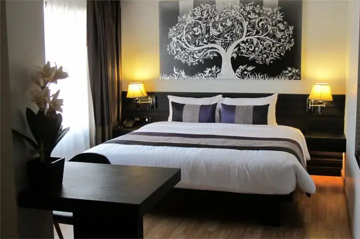 Бангкок: Nouvo City Hotel
