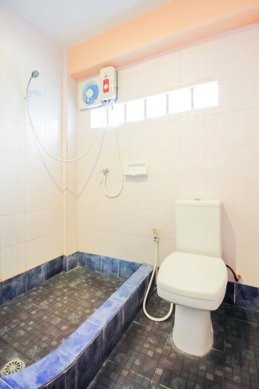Сам-Рои-Йот: Lamai Resort by OYO Rooms